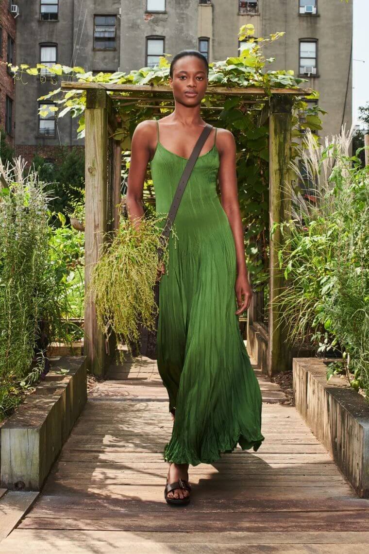 29. long dress in green