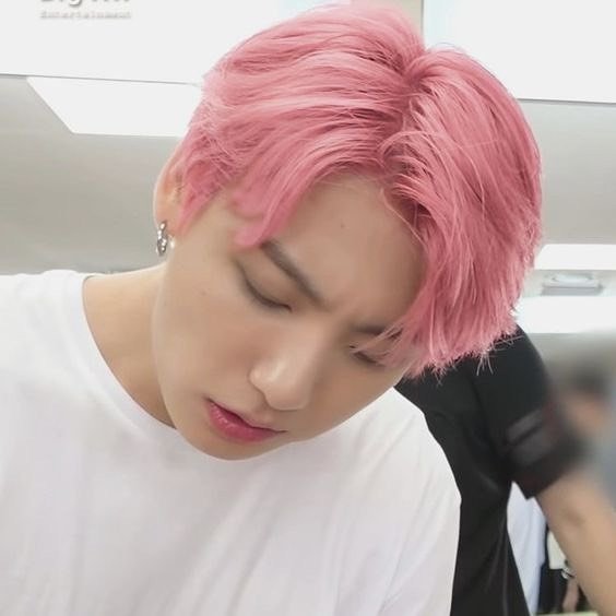 Jimin's Pink Hair Color